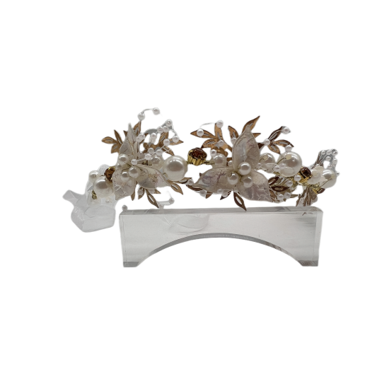 Sweet and Fairy Flower Garland Braided Headband Flower Girl Pearl Headdress Sweet and Fairy Flower Garland Braided Headband Flower Girl Pearl Headdress