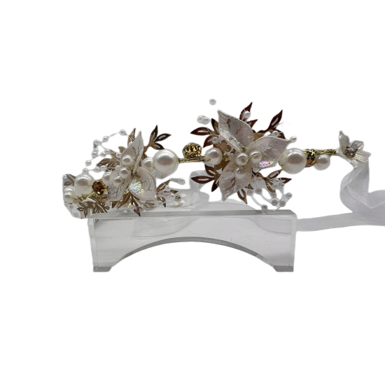 Sweet and Fairy Flower Garland Braided Headband Flower Girl Pearl Headdress Sweet and Fairy Flower Garland Braided Headband Flower Girl Pearl Headdress